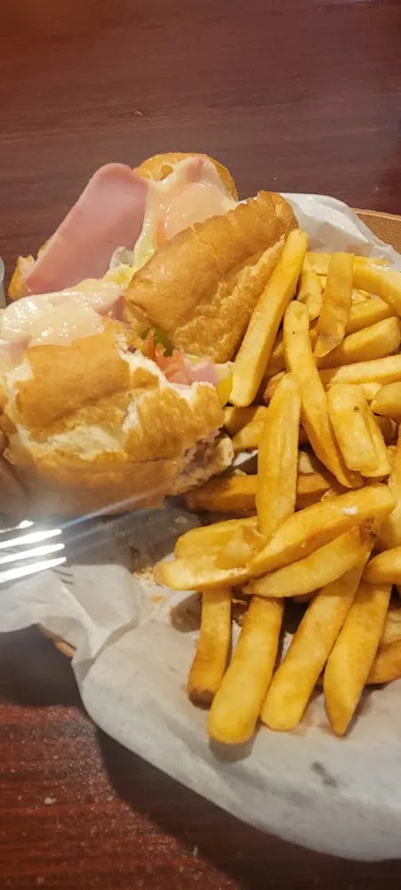 Italian Sub with Fries